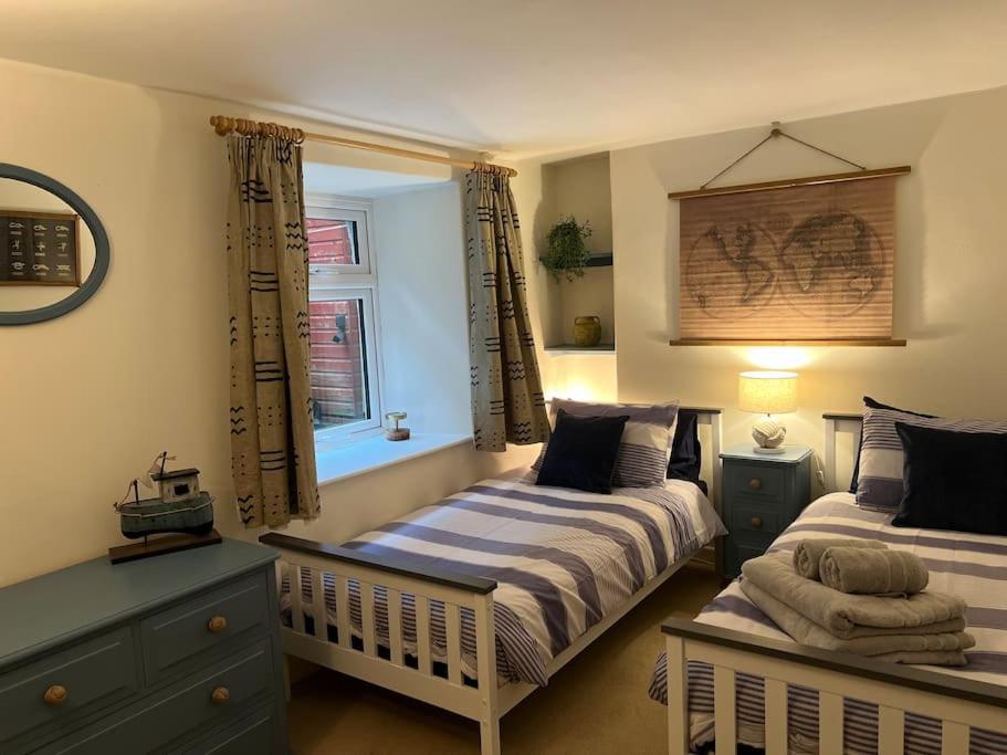 Harbourside 2 Bed Apartment, Barmouth Bridge Views Exteriör bild
